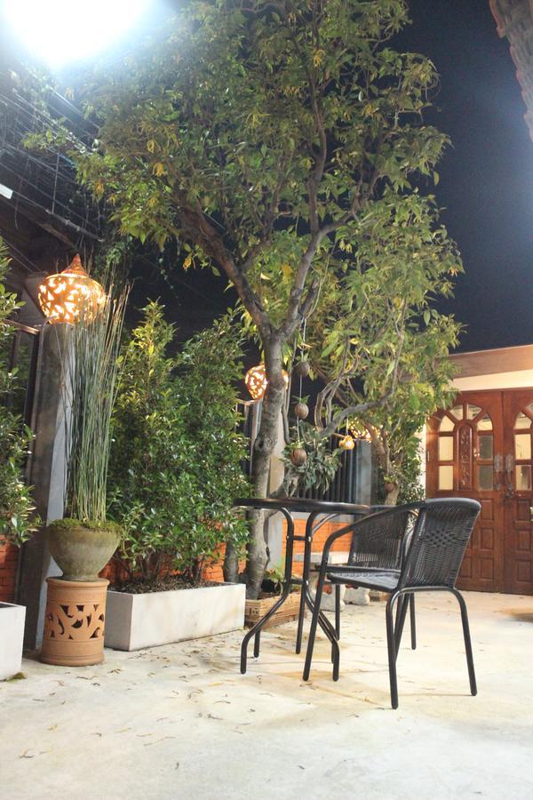 Rak Khun Hostel Chiang Mai Luaran gambar